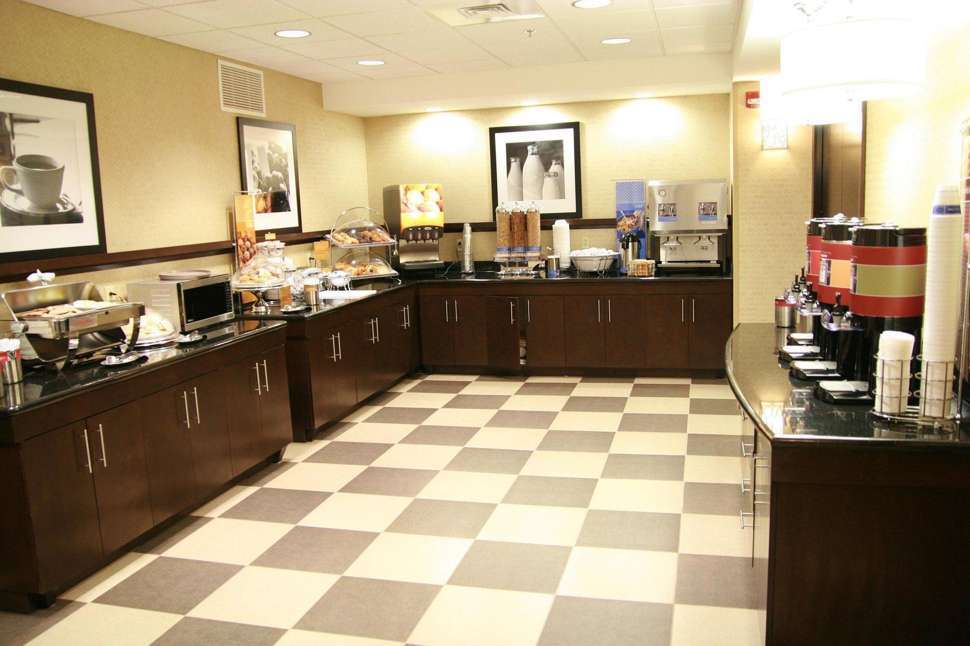 Hampton Inn Topeka Eksteriør billede